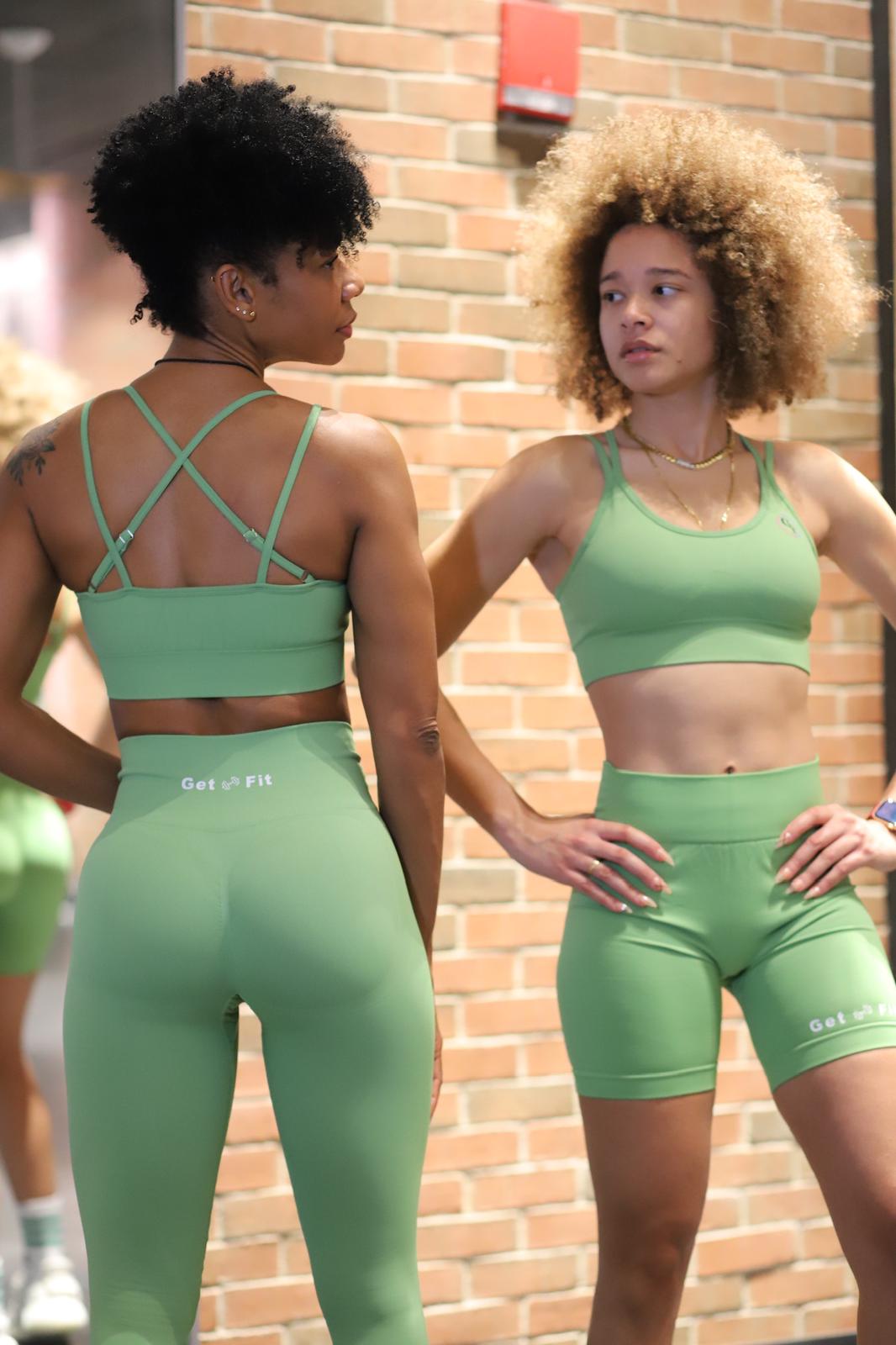 SPORTS BRA
